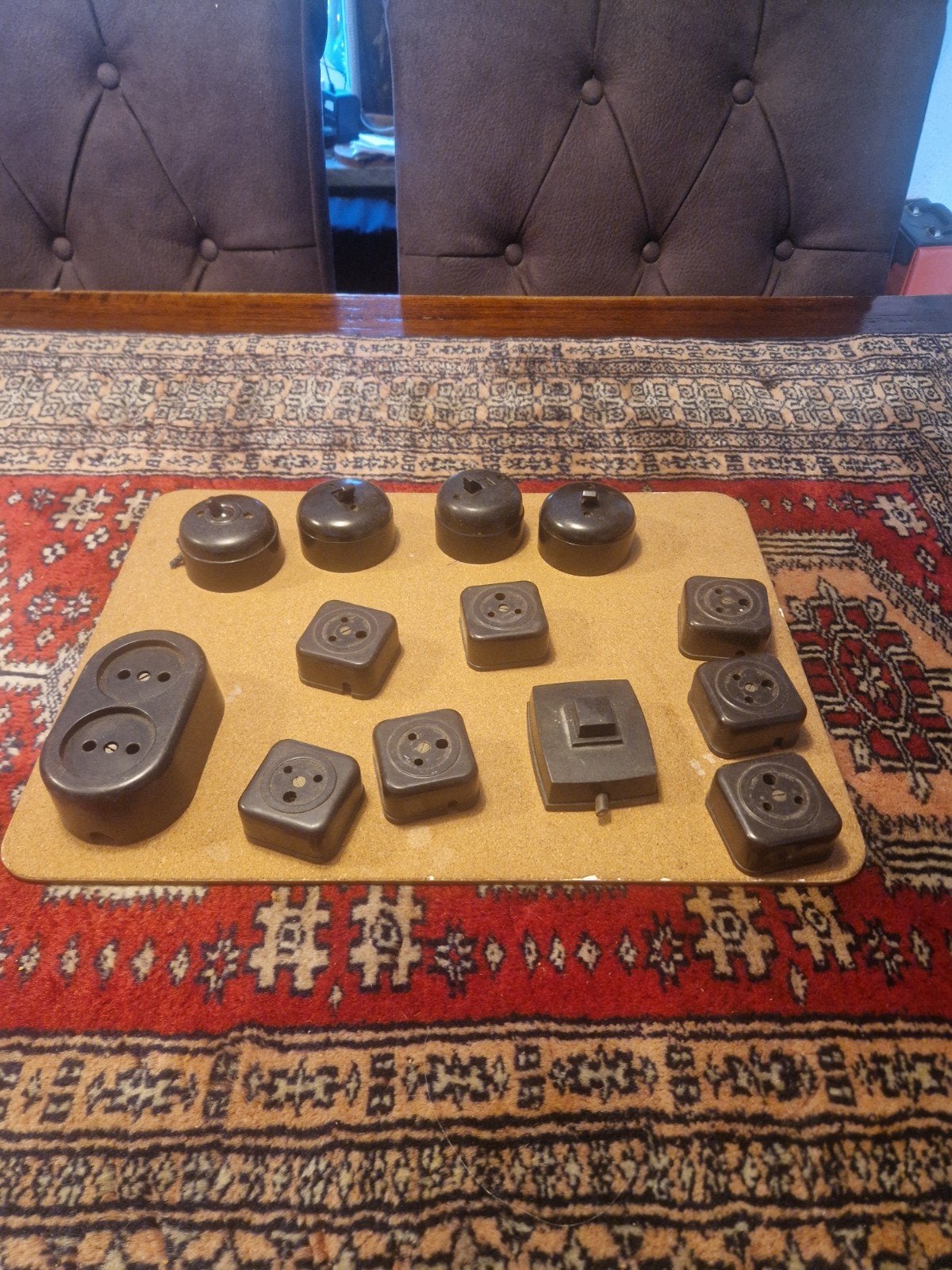 Oude vintage stopcontacten schakelaars opbouw in goede staat, Doe-het-zelf en Verbouw, Ophalen of Verzenden, Gebruikt, Stopcontact