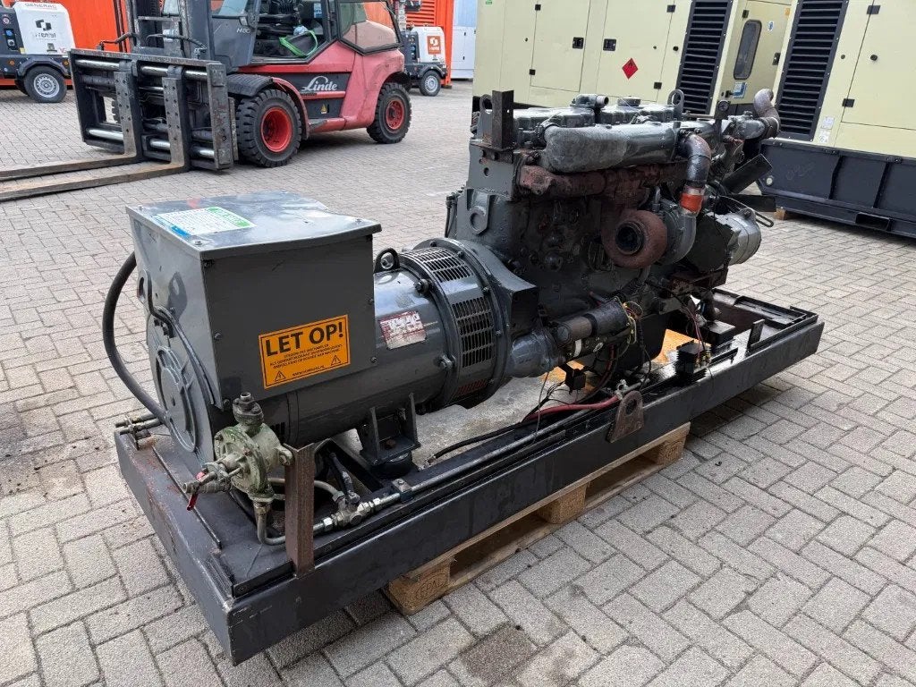 WHITE Multifuel Leroy Somer 100 kVA generatorset (bj 1999), Ophalen of Verzenden