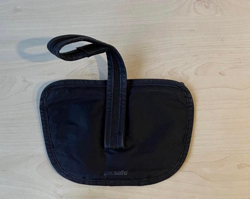 Pacsafe - zwarte Coversafe 125 Secret Belt Wallet, Ophalen of Verzenden, Zo goed als nieuw