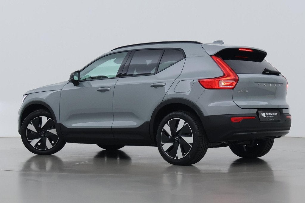 Volvo EX40 Single Motor Extended Range Plus 82 kWh | ACC | H, Auto's, Volvo, Automaat, Gebruikt, 252 pk, 1975 kg