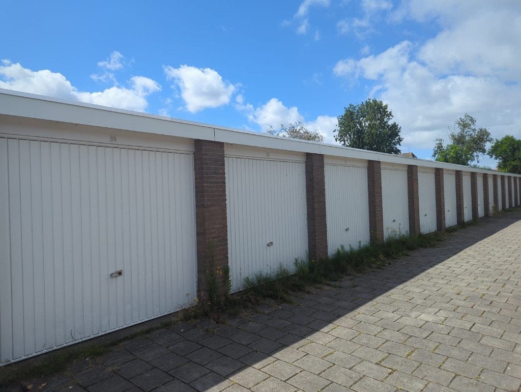 Te huur garages Landsmeer / Buitenveldert / Zandvoort, Amsterdam