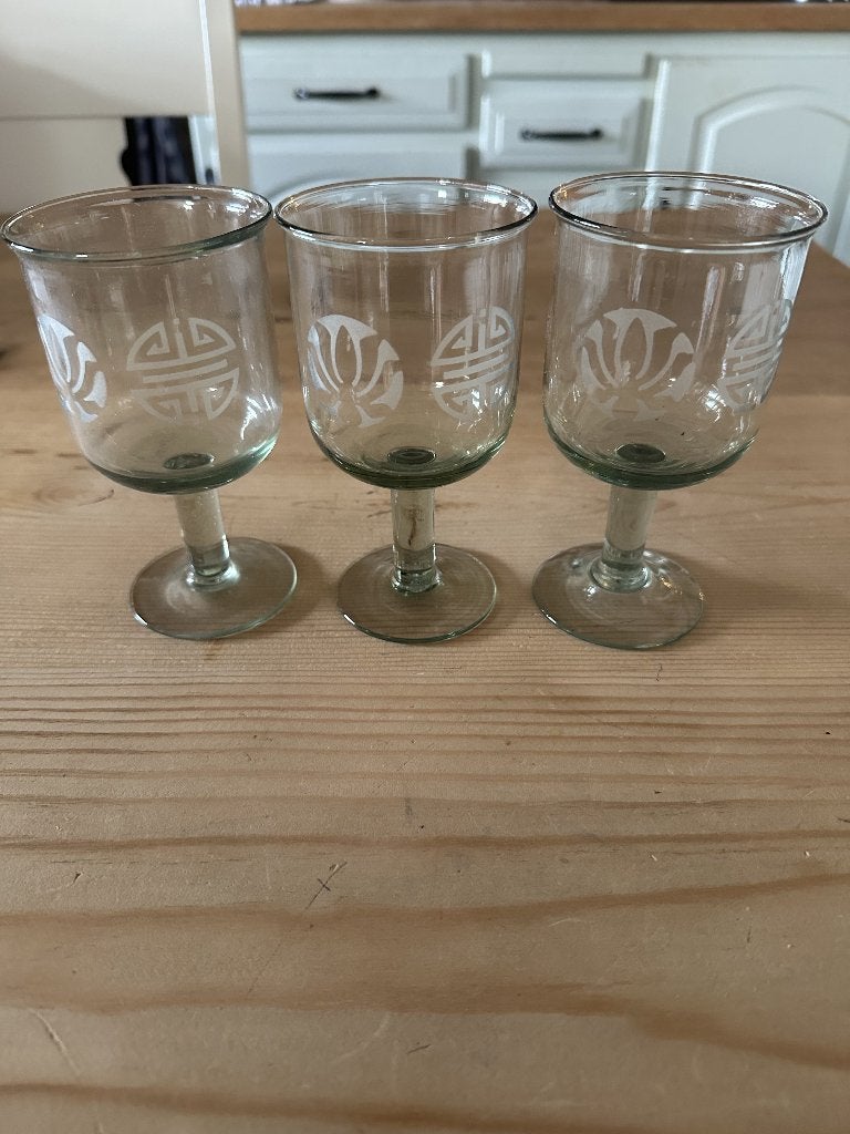 3 glazen met opdruk, Verzamelen, Glas en Borrelglaasjes, Ophalen of Verzenden, Zo goed als nieuw, Bierglas