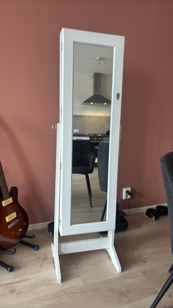 Spiegel met sieradenkast, Ophalen, Minder dan 50 cm, Gebruikt, 100 tot 150 cm
