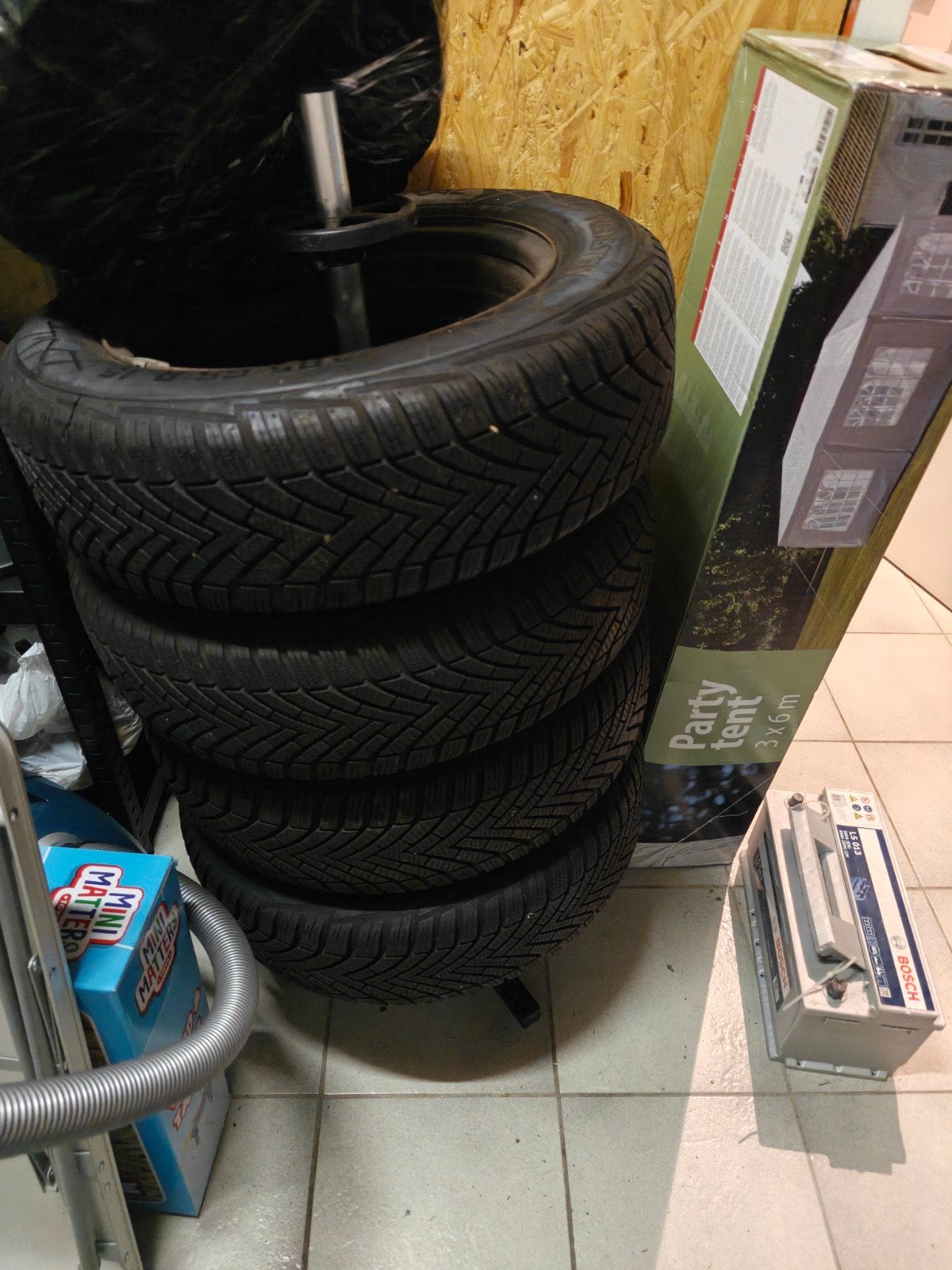 4 goede Vredestein winterbanden, Ophalen
