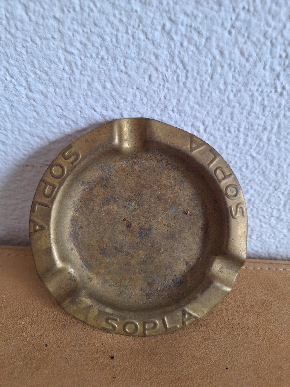 Vintage messing asbak 'SOPLA', Verzamelen, Ophalen, Gebruikt, Asbak