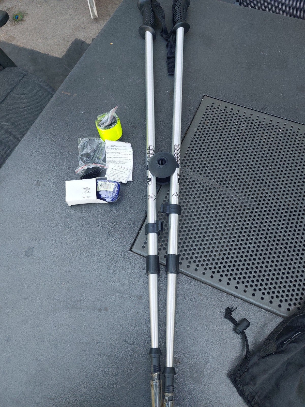 Nordic Walking Stokken met Accessoires en Pedometer, Sport en Fitness, Bergsport en Wandelen, Ophalen of Verzenden, Nieuw, Wandelstok