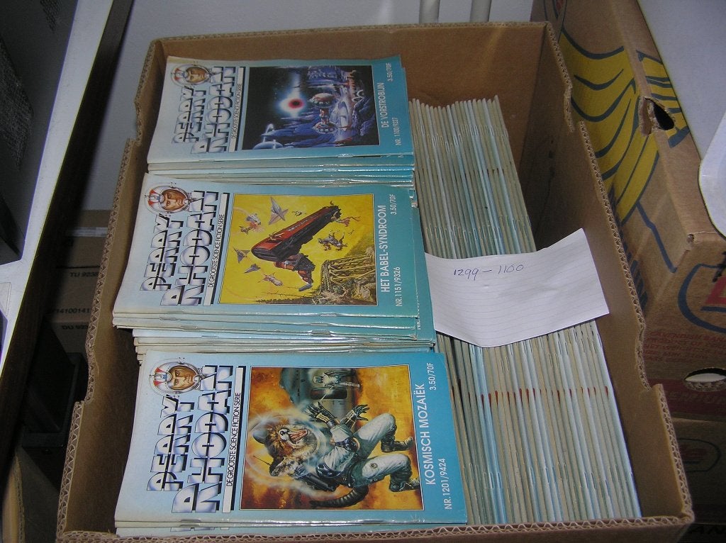  Perry Rhodan nummers 1100-1299, Boeken, Ophalen of Verzenden, Gelezen, Diverse auteurs