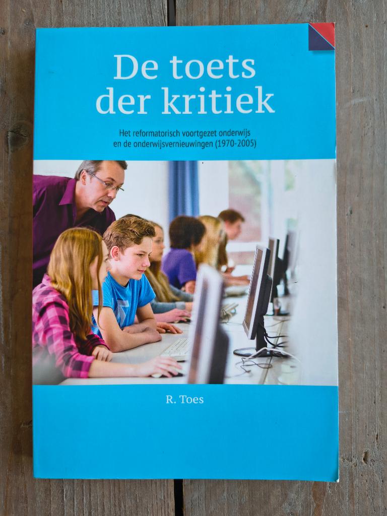 De toets der kritiek - Drs R. Toes - 9789462783560, Gelezen, Drs R. Toes, Niet van toepassing, Ophalen of Verzenden