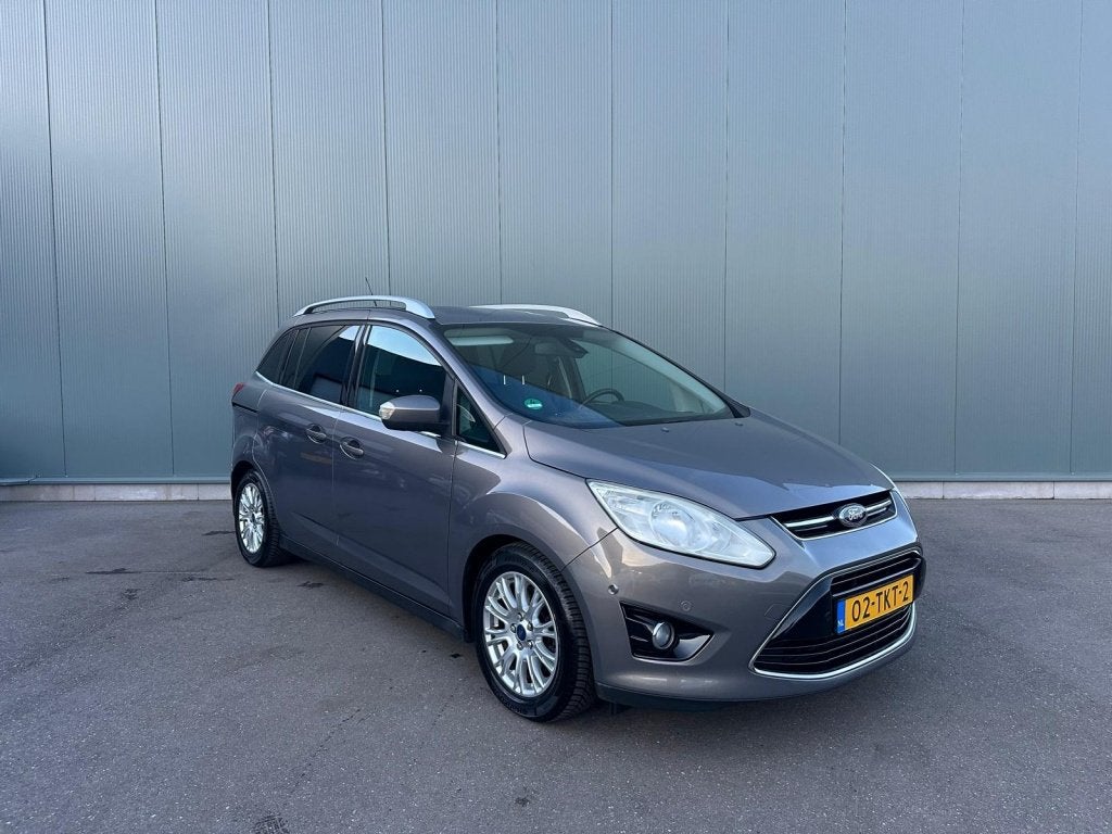 Ford Grand C-Max 2.0 TDCi Titanium CRUISE | TREKHAAK | NAP !, Voorwielaandrijving, Euro 5, 4 cilinders, Bruin