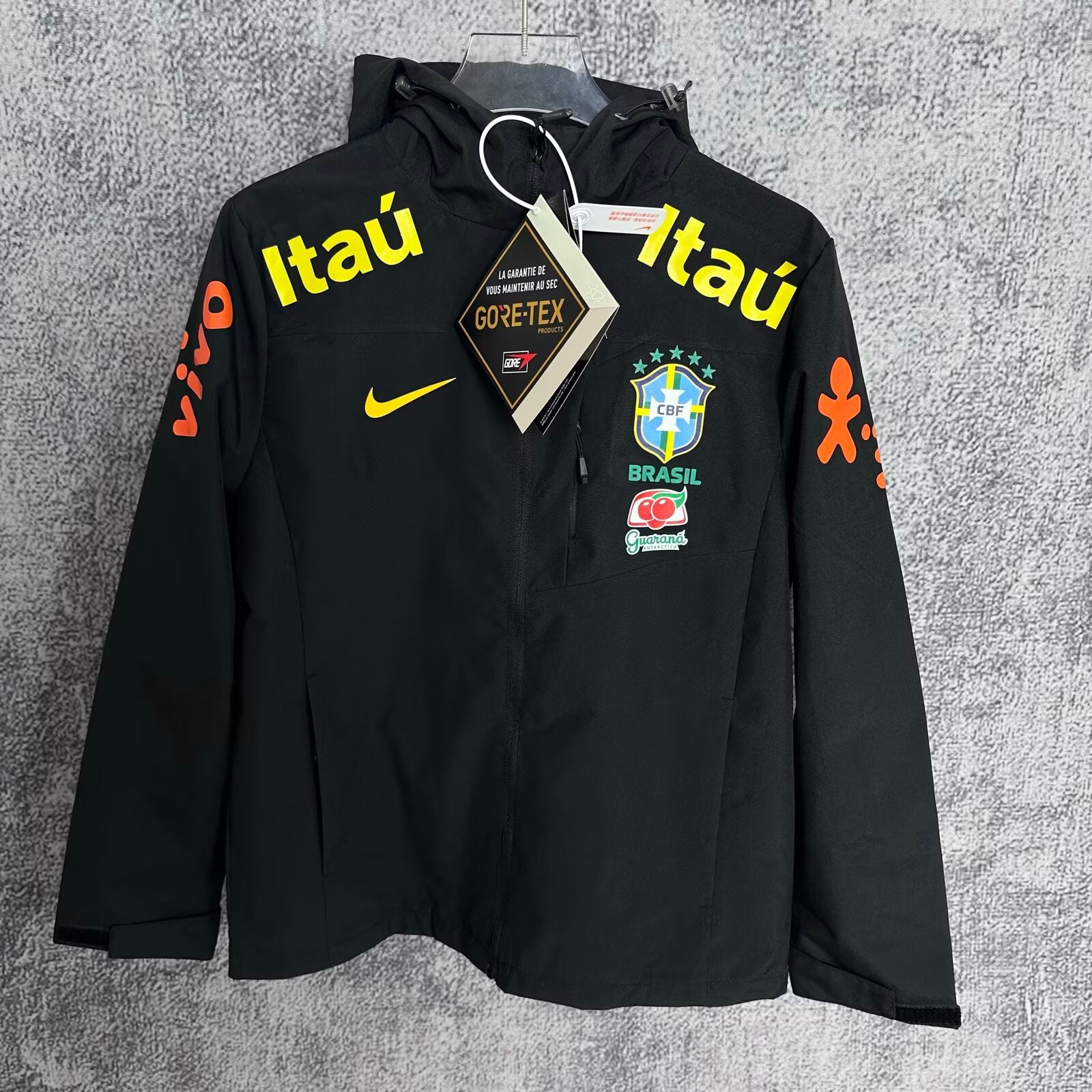 Brazilië Jas Zwart CBF, Ophalen of Verzenden, Nieuw, Zwart