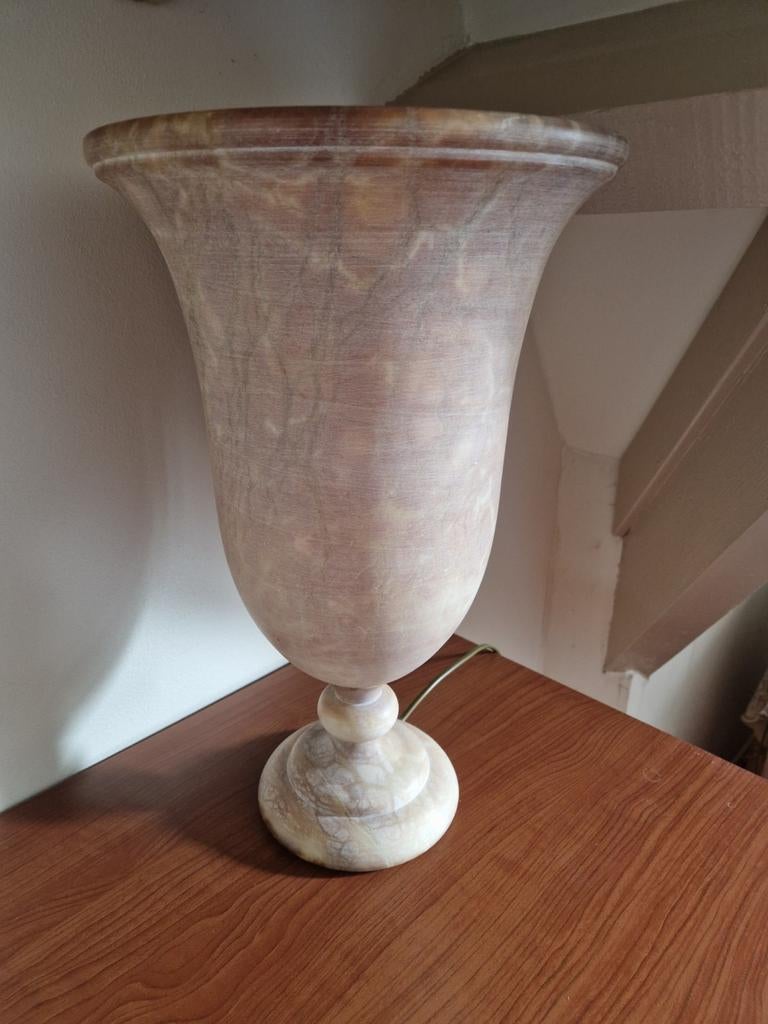 Albast tafellamp, Huis en Inrichting, Ophalen, Zo goed als nieuw, Overige materialen, Minder dan 50 cm
