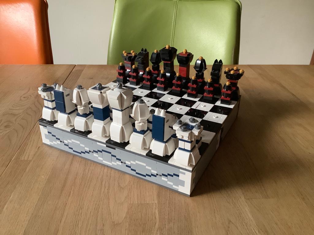 Lego 40174 schaakspel 2 in1, Ophalen of Verzenden, Zo goed als nieuw, Complete set, Lego