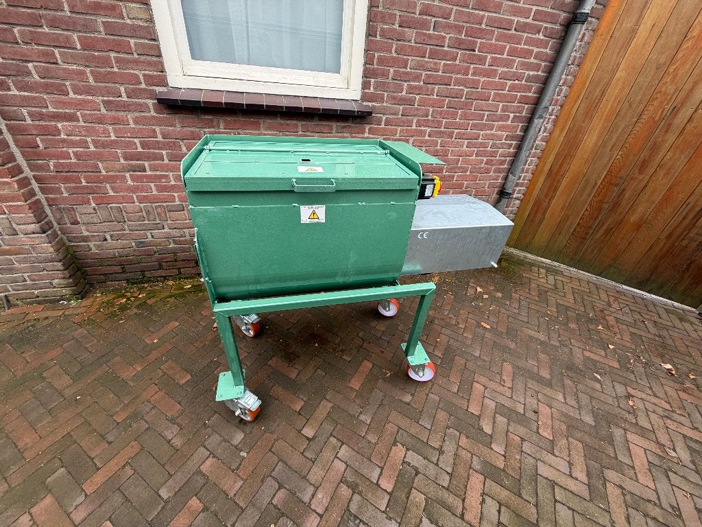 dwangmenger, Ophalen, Zo goed als nieuw