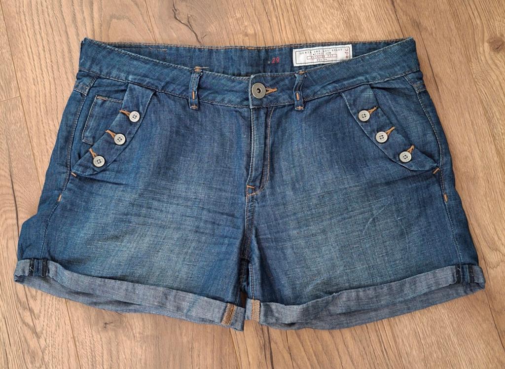 EDC korte jeans broek maat 42 zgan, Kleding | Dames, Blauw, Ophalen of Verzenden, Zo goed als nieuw, W33 - W36 (confectie 42/44)
