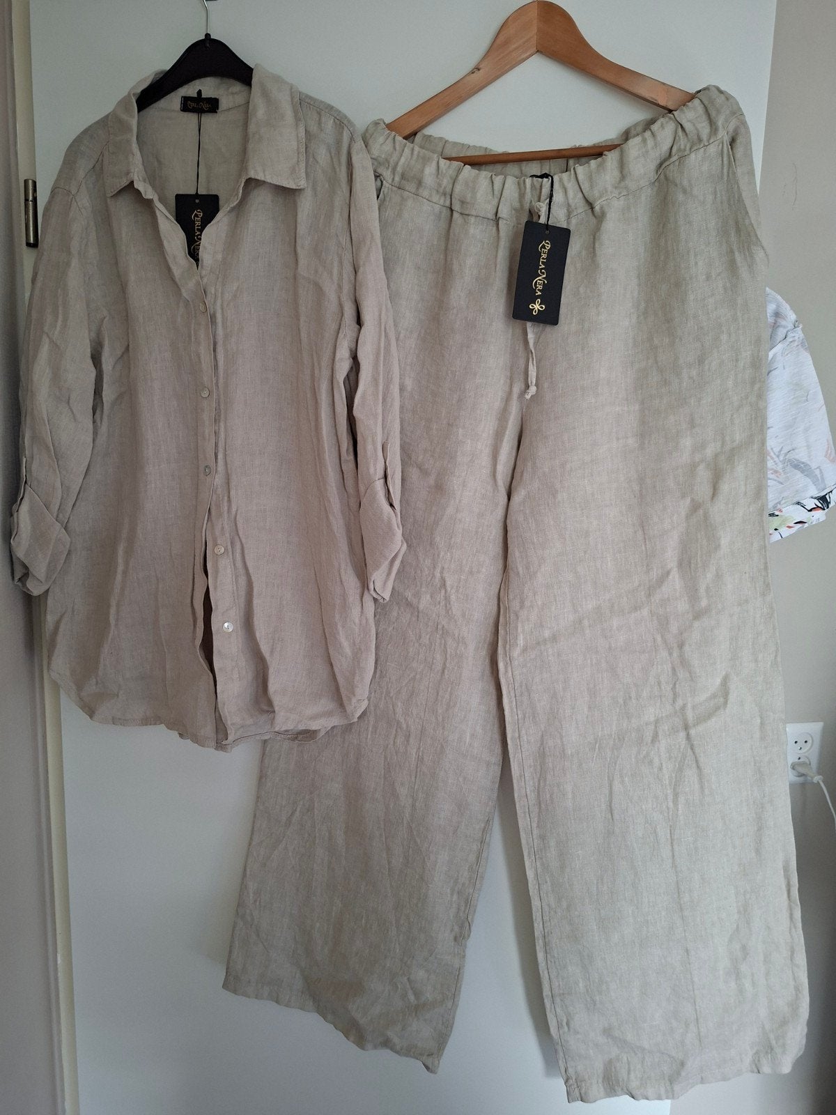 Nieuw Perla Nera linnen pak XL - luchtig en comfortabel, Beige, Maat 46/48 (XL) of groter, Nieuw, Perla nera