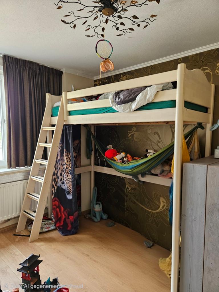 Hoogslaper van hout met Winnie de Poeh en Mickey Mouse, Ophalen, Gebruikt, Eenpersoons, 200 cm