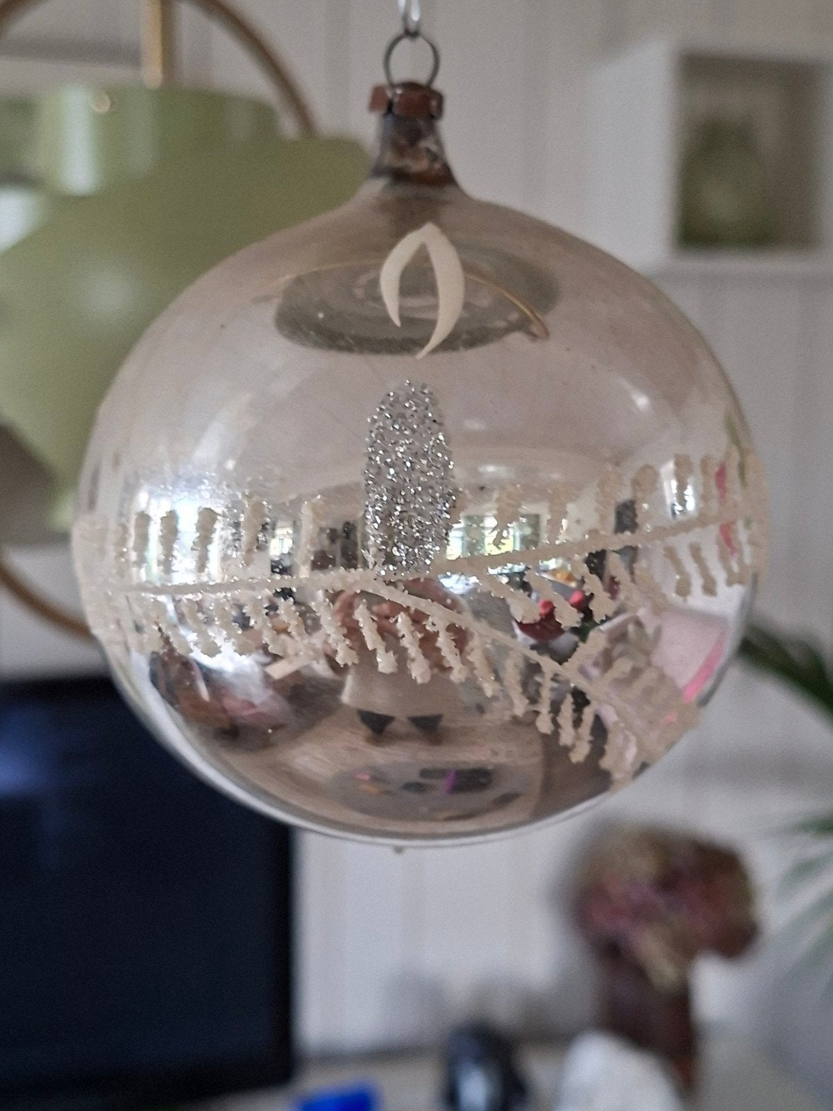 Vintage DDR Kerstbal met Brandende Kaars 8,5cm, Made in GDR, Ophalen of Verzenden, Gebruikt