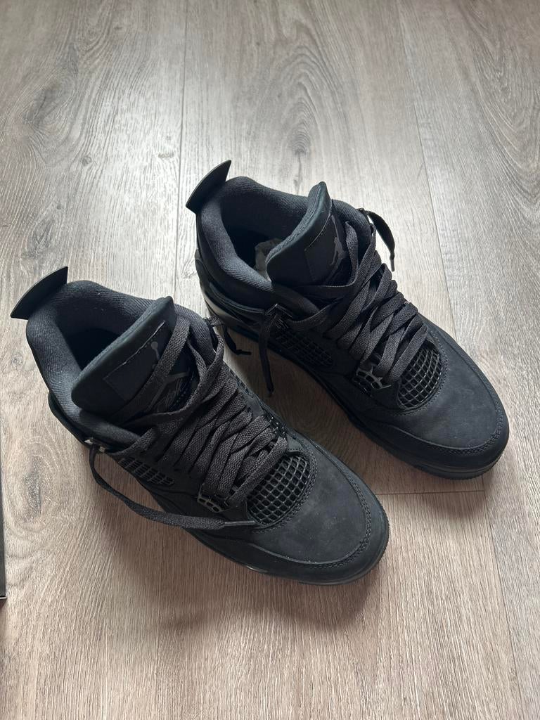 Nike Air Jordan 4 Retro Black Cat - Maat 43, Kleding | Heren, Schoenen, Zwart, Nieuw, Ophalen of Verzenden, Sneakers of Gympen