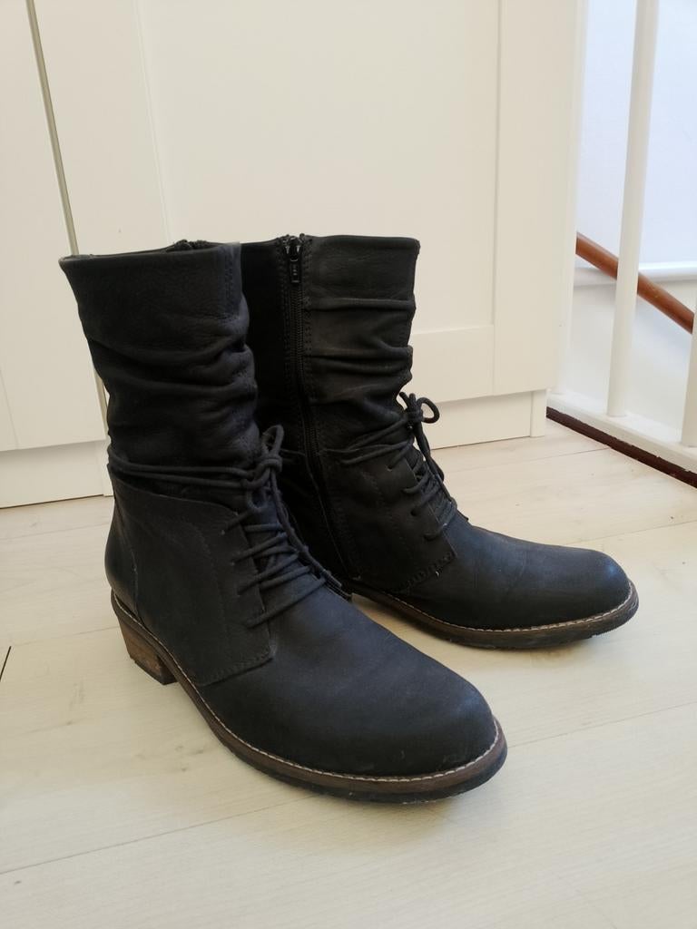 Wolky zwarte leren enkellaarsjes (halfhoog) - mt 41, Kleding | Dames, Schoenen, Wolky, Zwart, Lage of Enkellaarzen, Ophalen of Verzenden