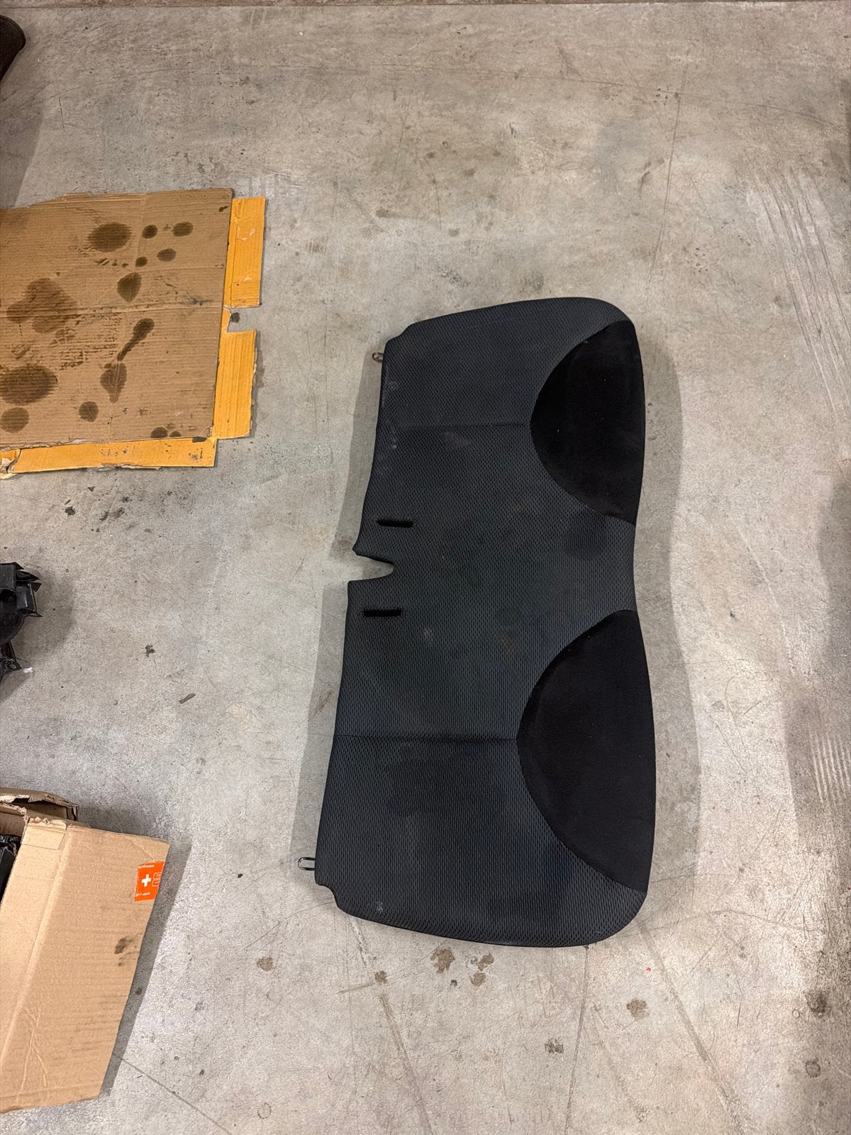 Toyota Aygo achterbank zitting - moet schoongemaakt worden, Ophalen, Gebruikt, Toyota