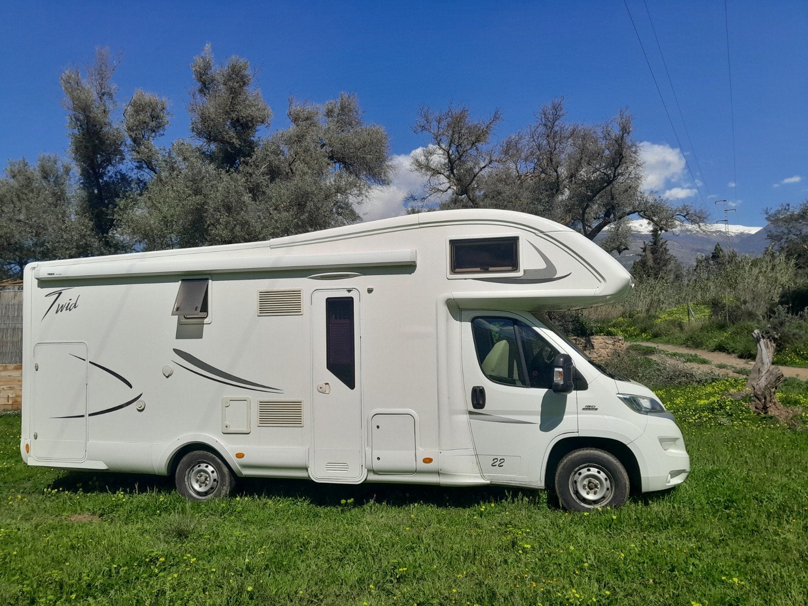 Caravans And Camping Mclouis