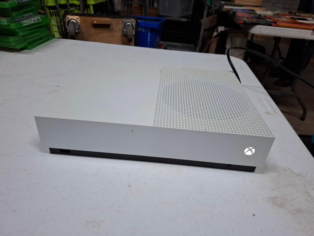 Xbox One S All-Digital Edition, Spelcomputers en Games, Xbox, Xbox One S All-digital, Ophalen of Verzenden, Zonder controller