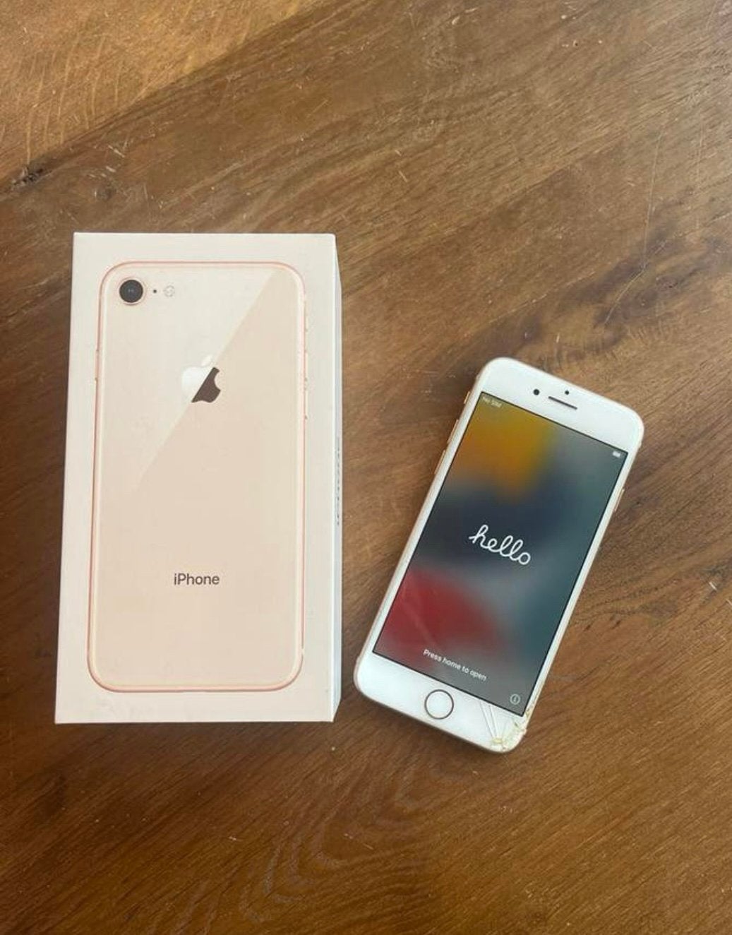 Iphone 8, 64GB, roze (beschadigd scherm), Telecommunicatie, Mobiele telefoons | Apple iPhone, Ophalen, Gebruikt, 64 GB, Zonder abonnement