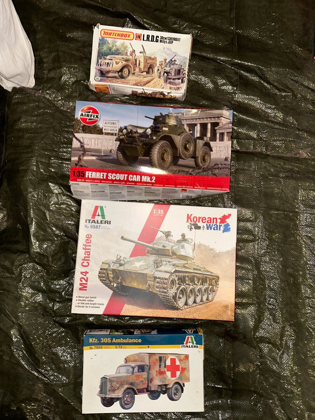 4 militaire modelbouwdozen – Italeri, Airfix en Matchbox, Ophalen of Verzenden