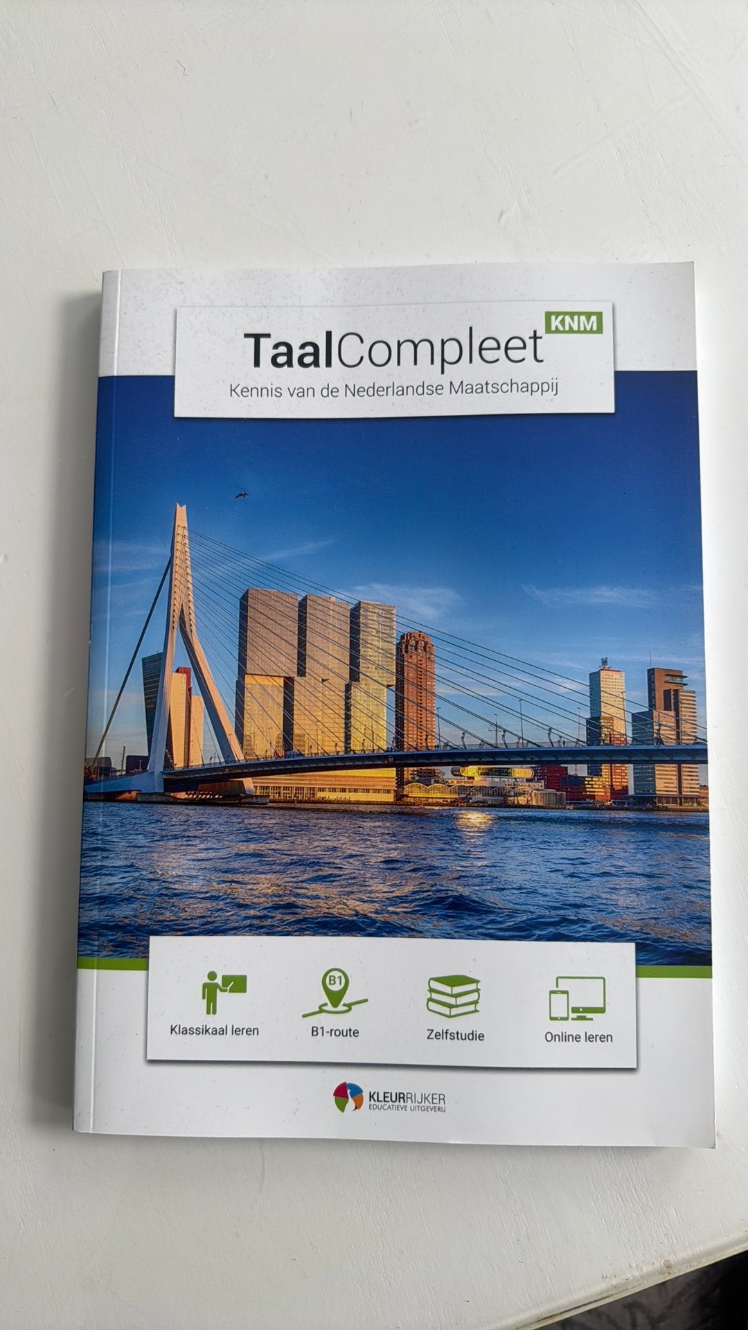 Taalcompleet KNM boek, Boeken, Ophalen, Zo goed als nieuw, Overige niveaus
