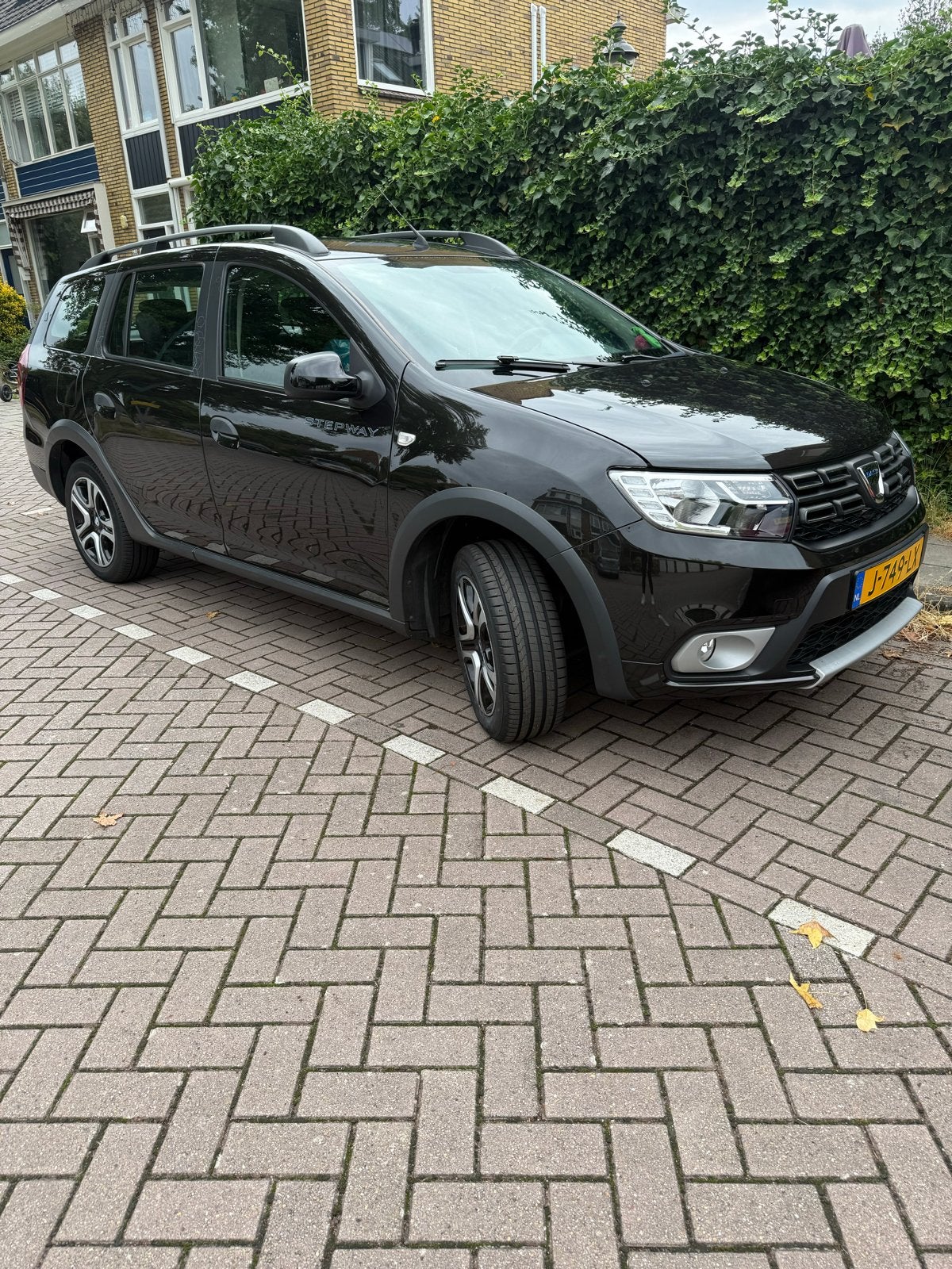 Dacia Logan MCV Stepway 1.0 TCe Bi-Fuel – LPG + benzine, Auto's, Zwart, Handgeschakeld, Particulier, SUV of Terreinwagen