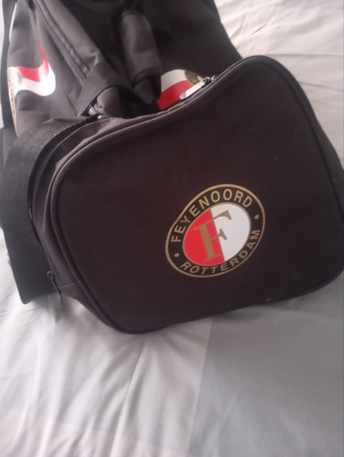 Feyenoord sporttas, Sieraden, Tassen en Uiterlijk, Ophalen, Zo goed als nieuw