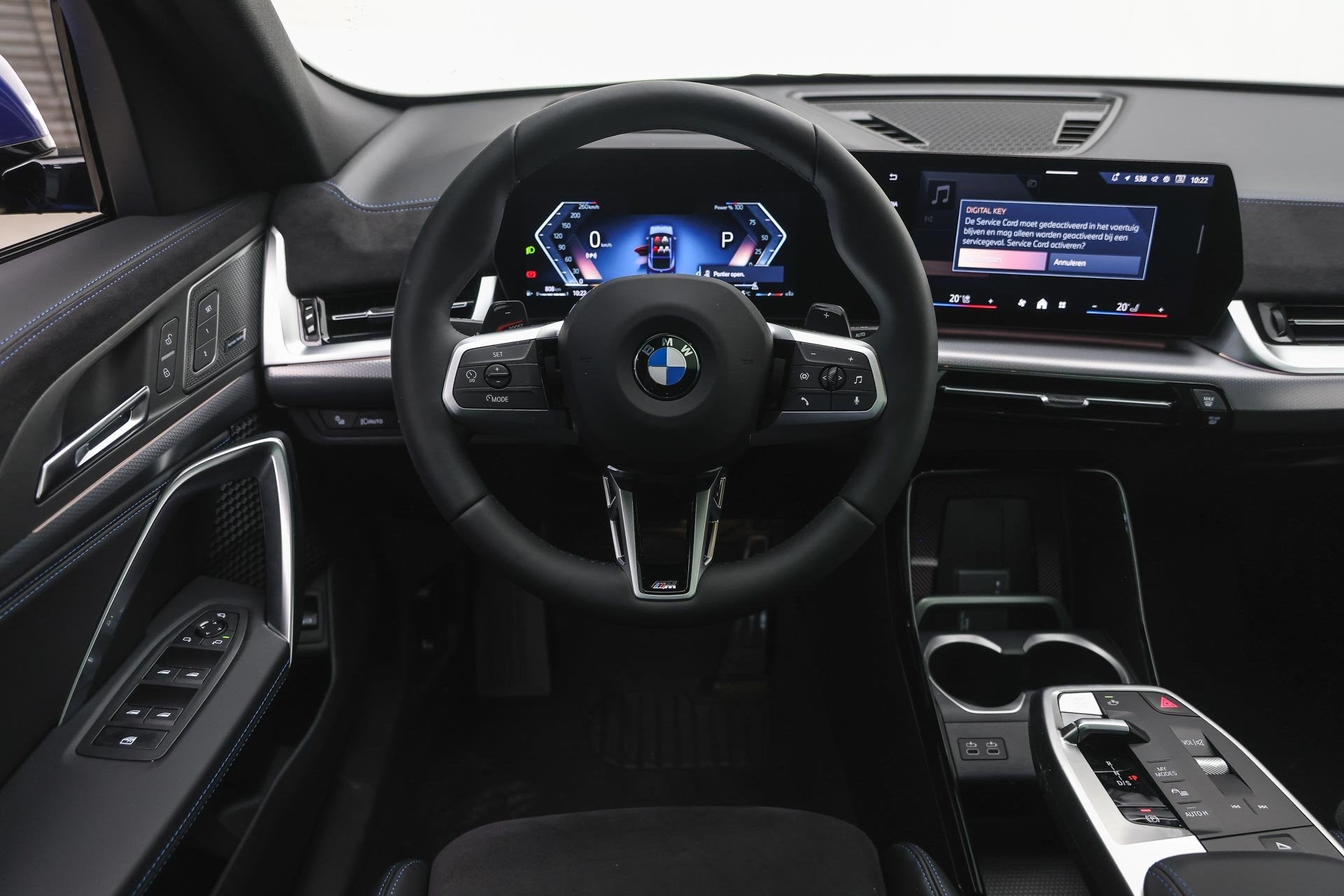 BMW X2 sDrive20i M Sport Automaat / Panoramadak / Trekhaak /, Auto's, Dealer onderhouden, X2, Zwart, 156 pk