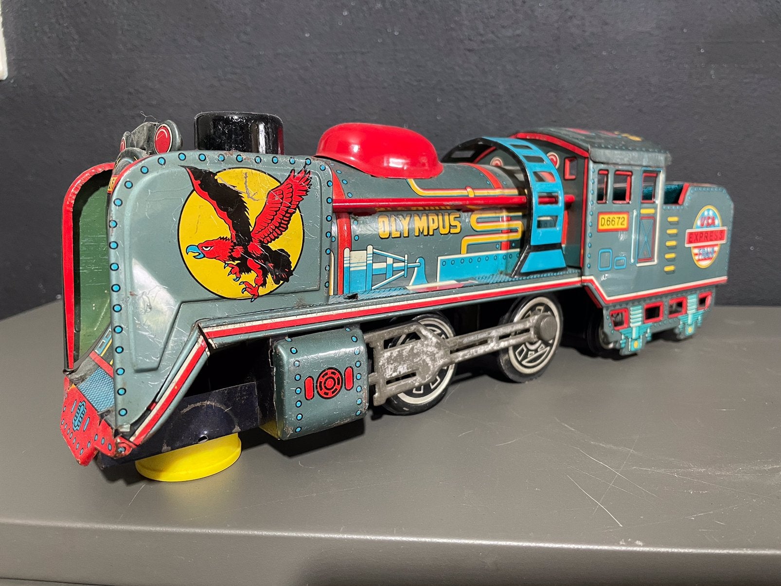 Speelgoedtrein, jaren 60/70. Blik. Groot zo'n 35 cm, Ophalen of Verzenden