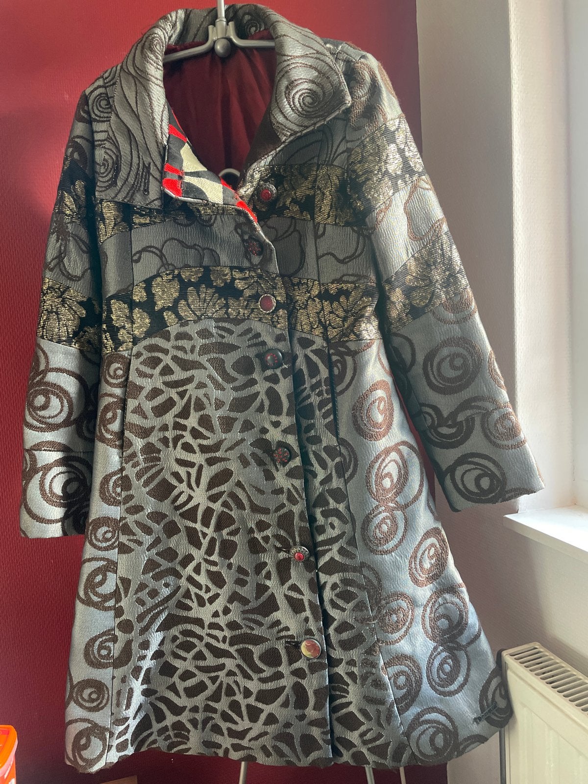 Exclusieve jas, maat 34 (vallend kniehoogte), Ophalen of Verzenden, Gedragen, Maat 34 (XS) of kleiner, Overige kleuren