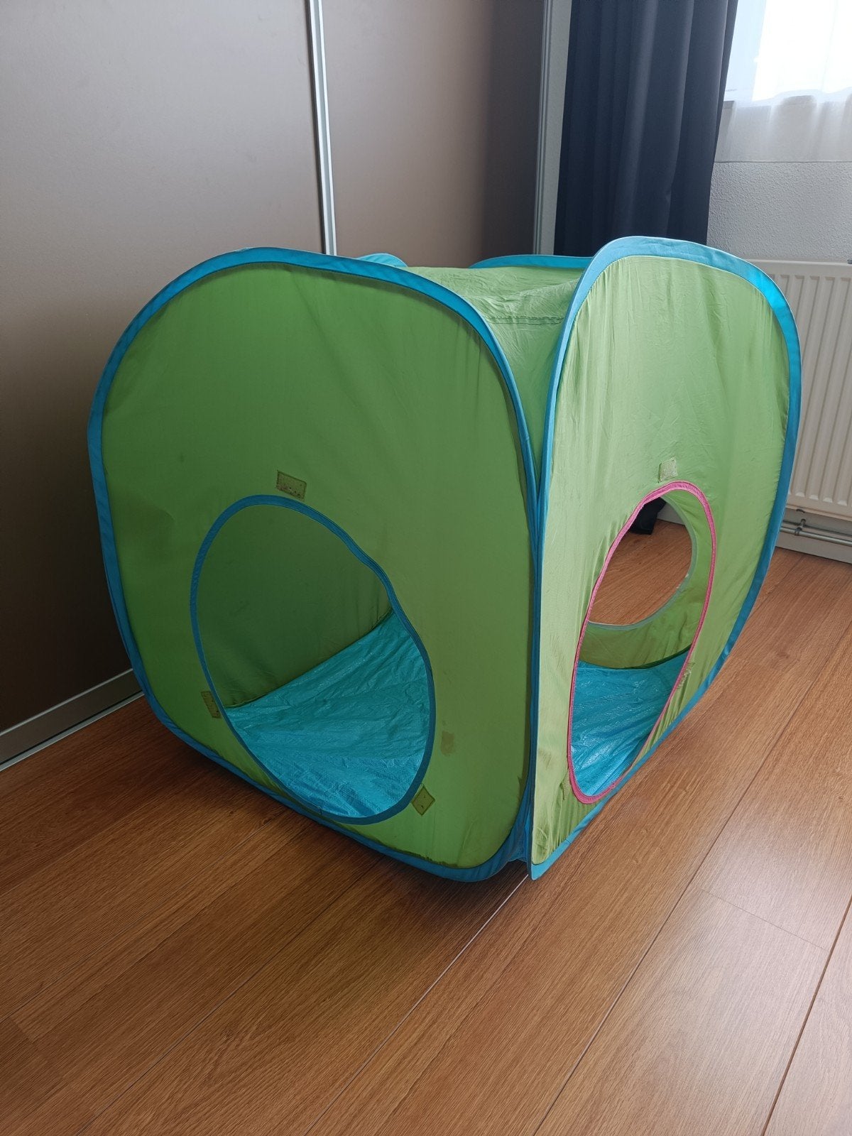 IKEA Busa speeltent en tunnel, Ophalen, Gebruikt