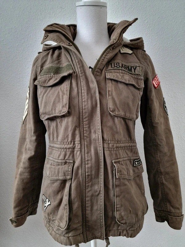 Dames Leger Army jas Sherpa gevoerd Maat S, Kleding | Dames, Army, Ophalen of Verzenden, Maat 36 (S), Gedragen
