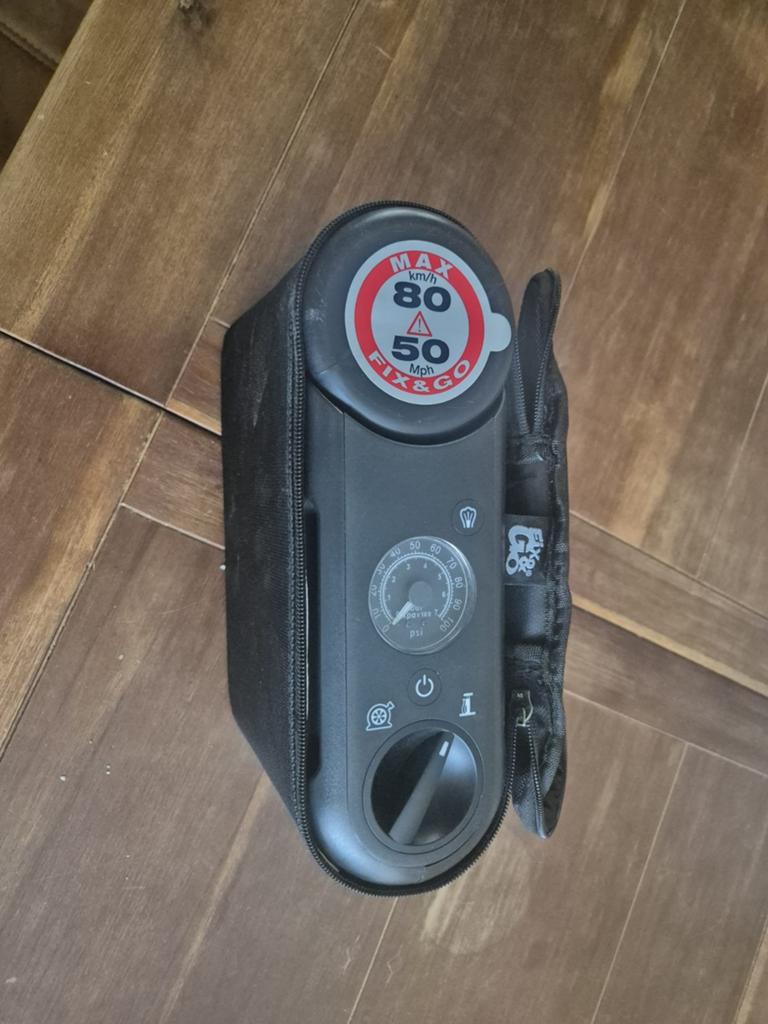 Fix & Go bandenreparatieset met compressor, Ophalen of Verzenden, Gebruikt