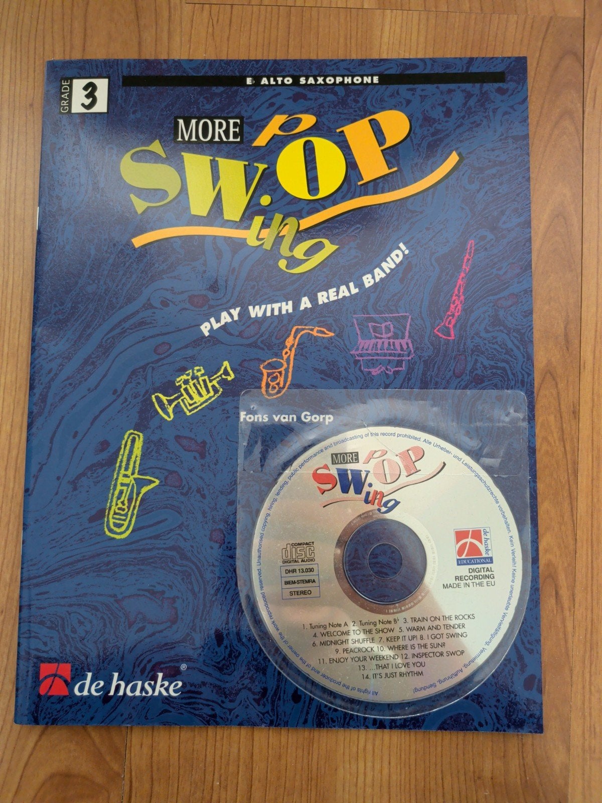 More Swop Swing - E Alto Saxophone (Graad 3) met CD, Ophalen of Verzenden, Zo goed als nieuw, Jazz, Saxofoon