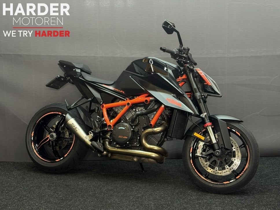 KTM 1290 SUPER DUKE R | TOPSTAAT | TECH & TRACK PACK, 2 cilinders, KTM, Motorrijbewijs A, Bedrijf