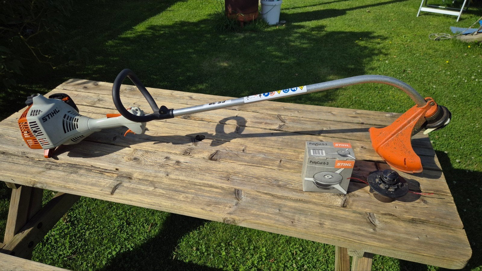 Stihl FS 38 Benzine Grastrimmer met Extra Accessoires, Tuin en Terras, Grastrimmers, Ophalen, Benzine