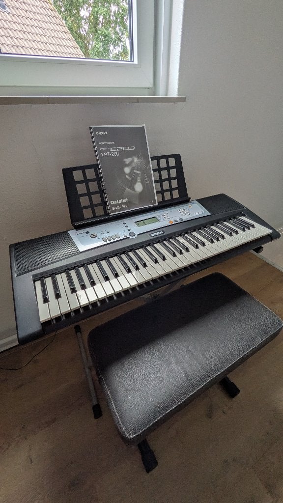 Yamaha PSR-E203 YPT-200 midi piano keyboard, Ophalen, 61 toetsen, Gebruikt, Midi-aansluiting