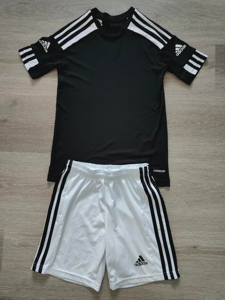 Adidas Voetbalset Zwart/Wit Maat 140 (9-10 jaar), Ophalen of Verzenden, Zo goed als nieuw, Adidas, Jongen of Meisje