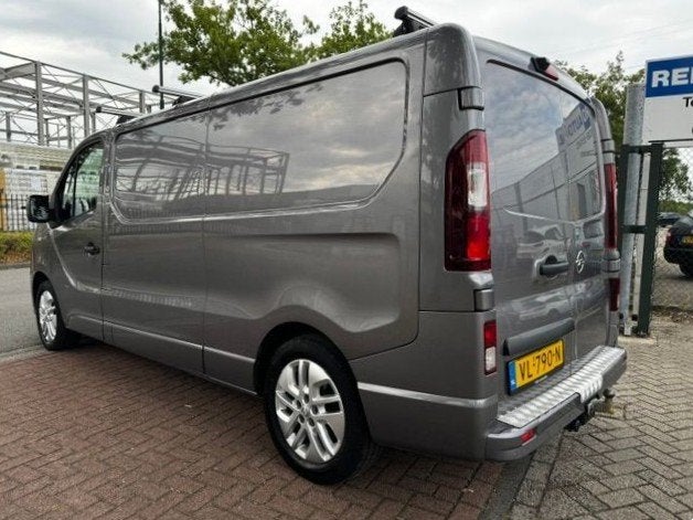 Opel Vivaro 1.6 CDTI 120pk L2 H1 Sport Edition 154.000km 1e, Voorwielaandrijving, Euro 5, Stof, Gebruikt
