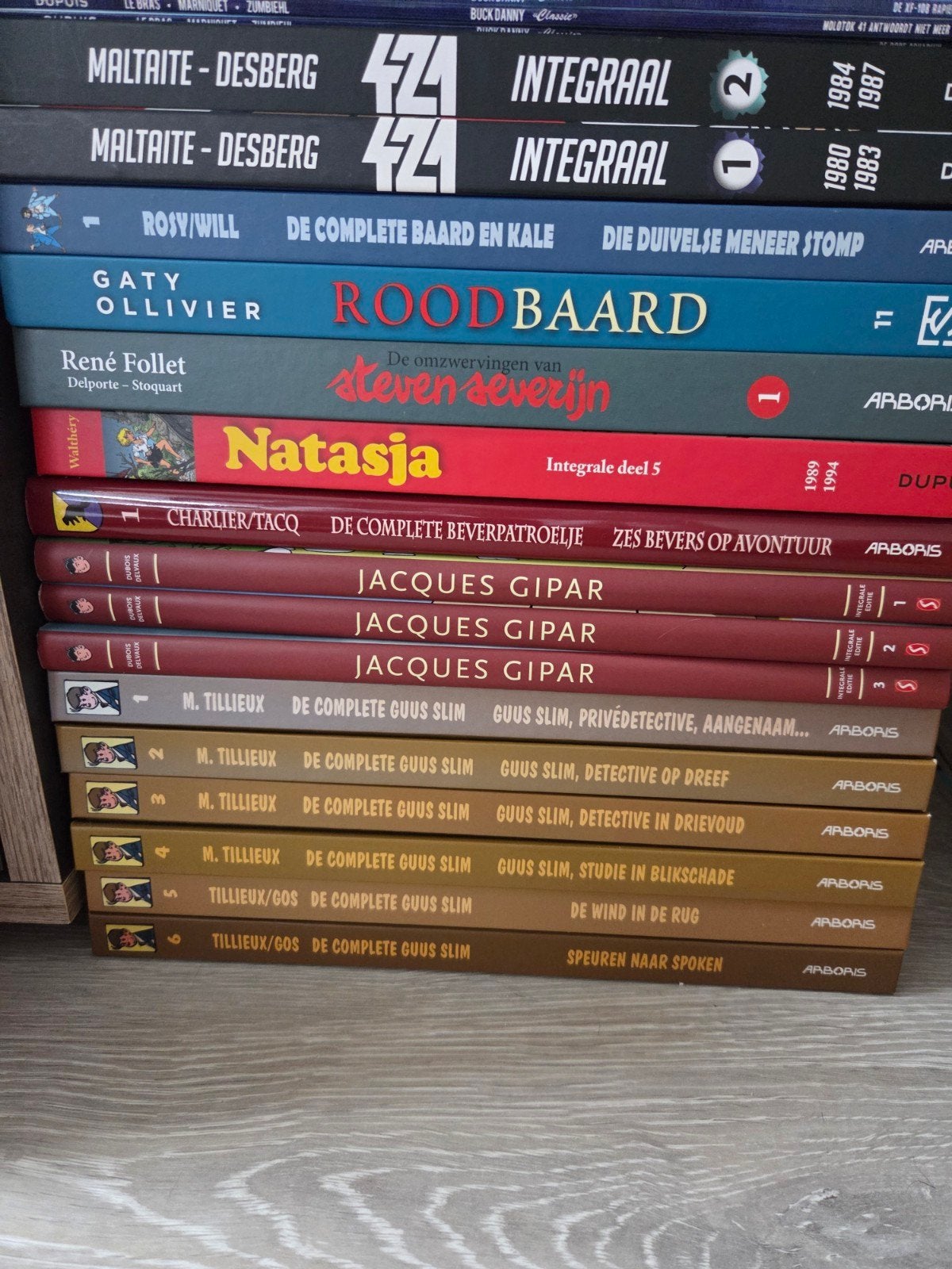 Hardcover Integraal - Leuke verzameling, Boeken, Meerdere stripboeken, Ophalen of Verzenden, Zo goed als nieuw