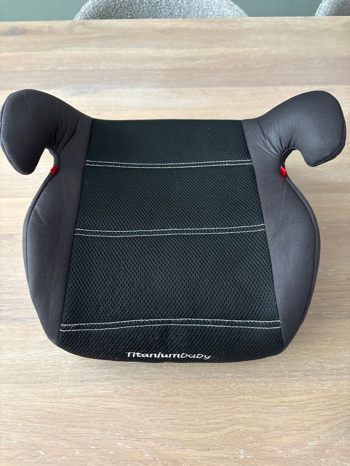 TitaniumBaby Zitverhoger 15-36 kg, Kinderen en Baby's, Autogordel, 15 t/m 36 kg, Zo goed als nieuw, Ophalen