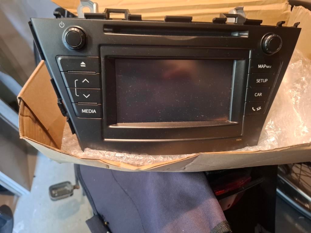 Zou goed als nieuw Auto Radio Toyota prius wegen 2012, Ophalen, Zo goed als nieuw