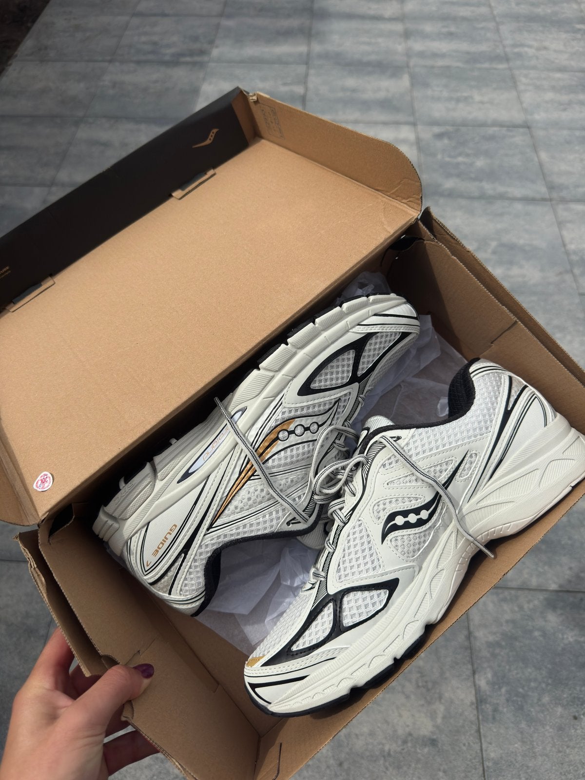 Saucony schoenen wit, Ophalen, Wit, Nieuw, Sneakers of Gympen