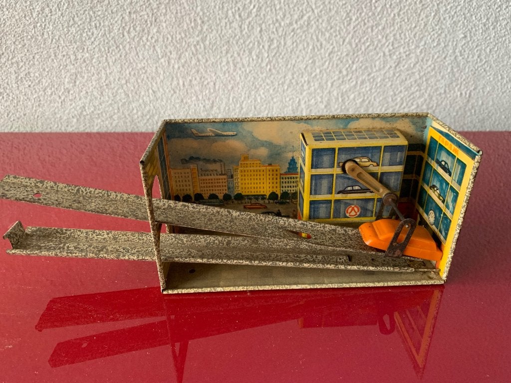 Blikken speelgoed, antiek speelgoed, opwind speelgoed, Ophalen