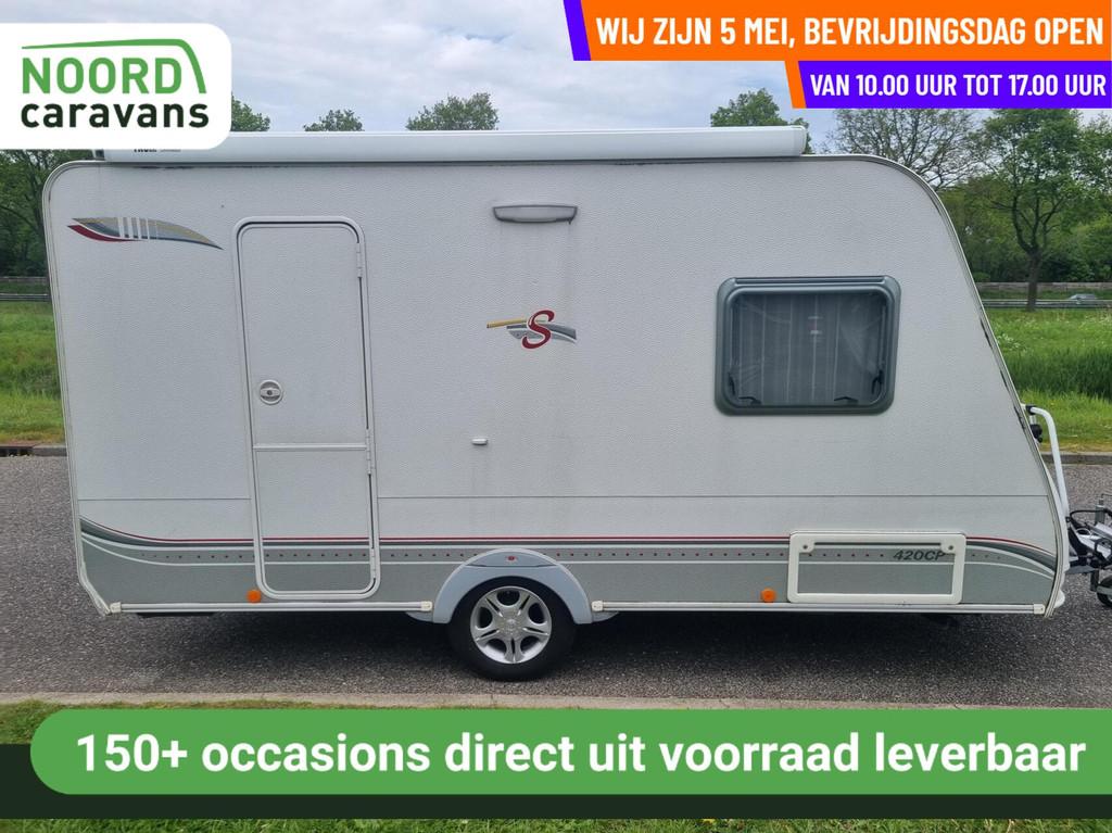 Sterckeman STARLETT 420 CP CASS LUIFEL + DWARSBED+EINDKEUKEN, Serviceluik, Sterckeman, Bedrijf, 750 - 1000 kg
