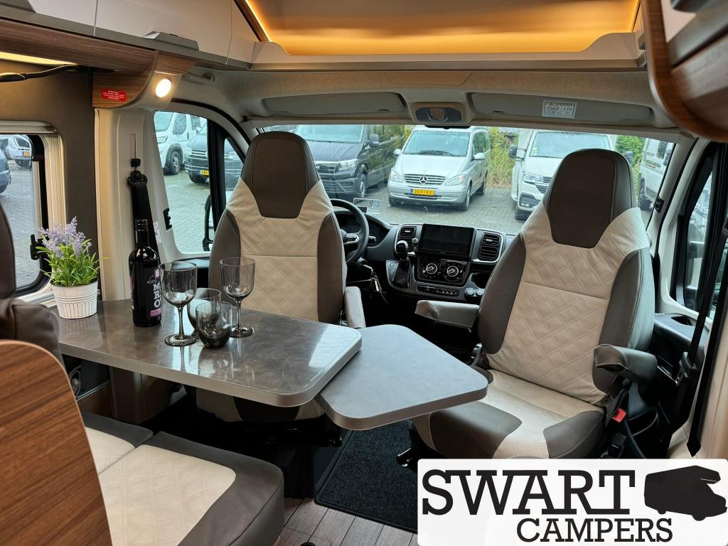 Knaus Boxlife 600 me PLATINUM SELECTION, buscamper 2 pers, Caravans en Kamperen, Campers, Automaat, Luifel, Koelkast, Fiat